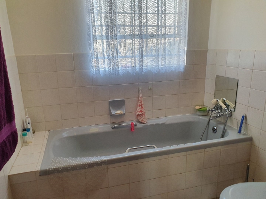 To Let 3 Bedroom Property for Rent in Panorama Free State